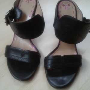 Black heeled sandals